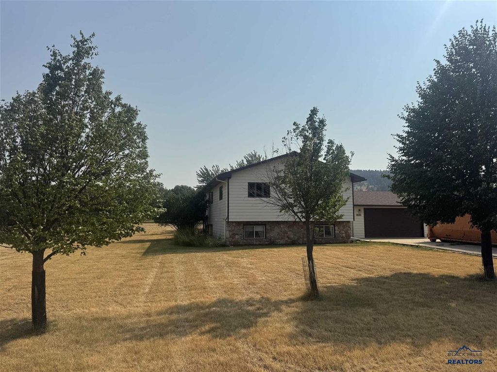 3035 Ridge Road, Spearfish, SD 57783