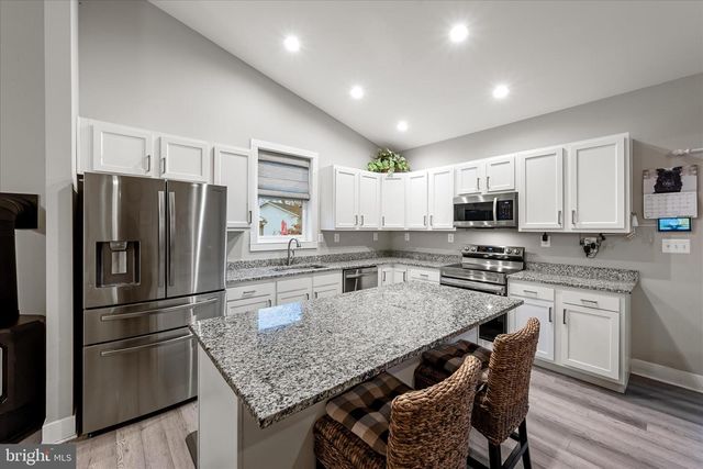 103 QUAIL CT, Cross Junction, VA 22625