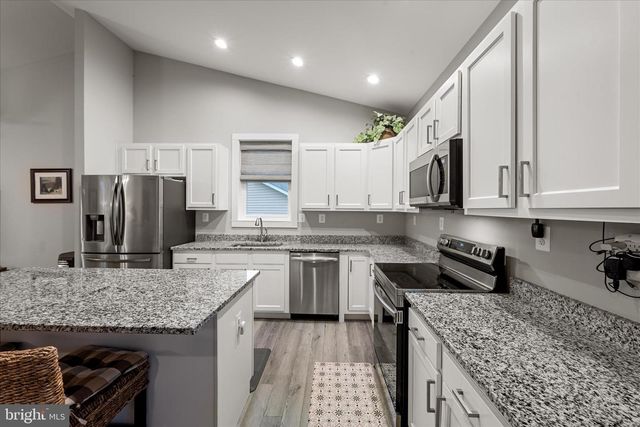 103 QUAIL CT, Cross Junction, VA 22625