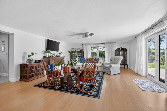 807 SW 3rd Street, Boca Raton, FL 33486
