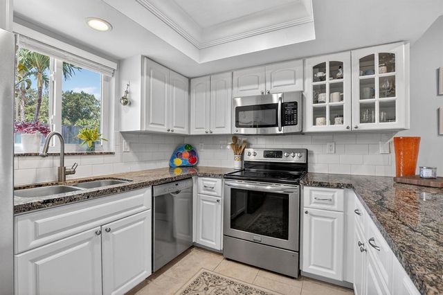 807 SW 3rd Street, Boca Raton, FL 33486