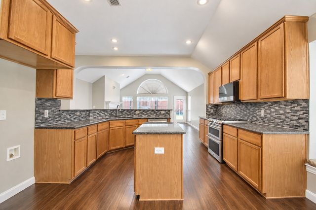 6316 Lakewood Drive, Sachse, TX 75048