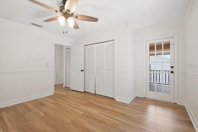 2204 HOWARD LANE, Tampa, FL 33612