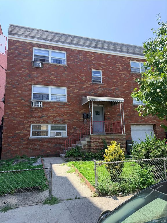 1849 White Plains Road, Bronx, NY 10462 — exterior