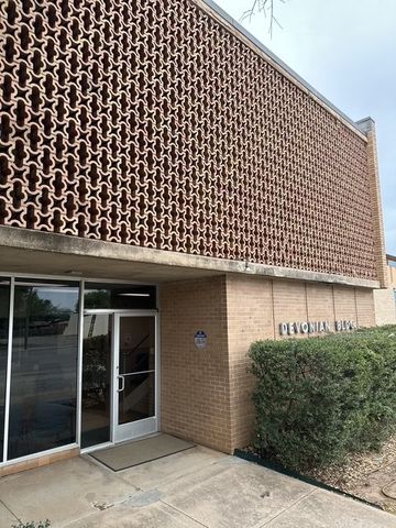 310 N Willis Street 225, Abilene, TX 79603