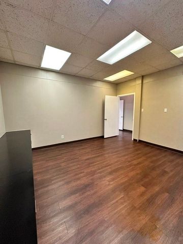 310 N Willis Street 225, Abilene, TX 79603