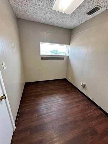 310 N Willis Street 225, Abilene, TX 79603