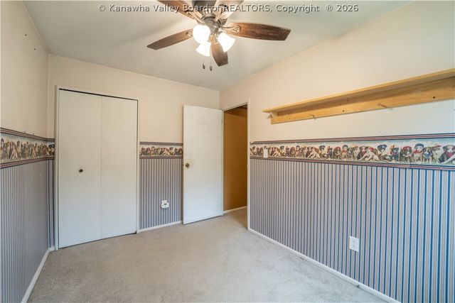 3 Surrey Drive, Hurricane, WV 25526