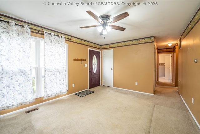 3 Surrey Drive, Hurricane, WV 25526