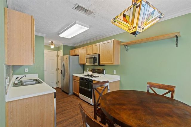 5120 Sky Ridge Way, Cumming, GA 30041