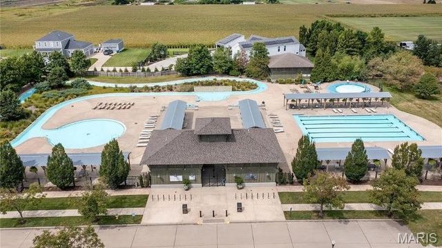 3645 Starkville Street, St Charles, MO 63301