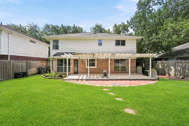 4111 Rocky Bend Drive, Sugar Land, TX 77479