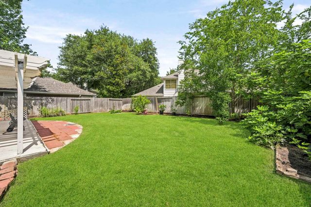4111 Rocky Bend Drive, Sugar Land, TX 77479