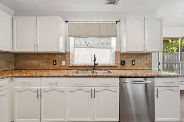 4111 Rocky Bend Drive, Sugar Land, TX 77479