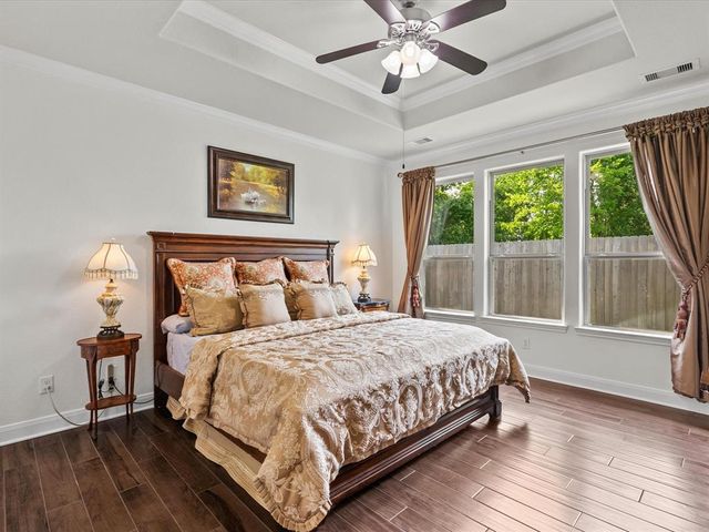 651 Tenuta Lane, League City, TX 77573