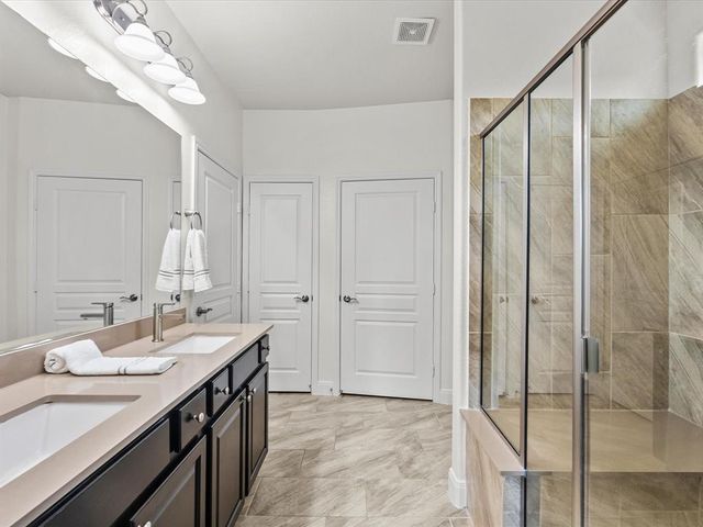 651 Tenuta Lane, League City, TX 77573