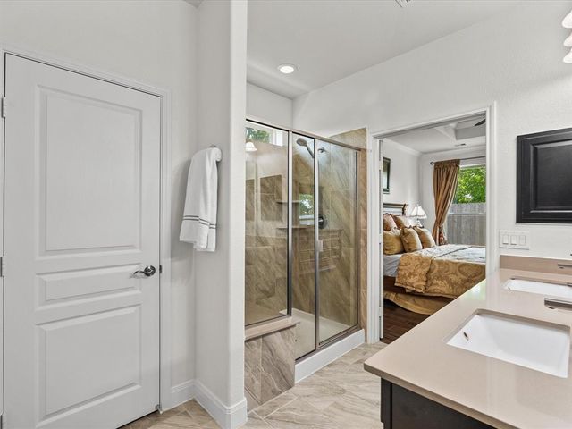 651 Tenuta Lane, League City, TX 77573