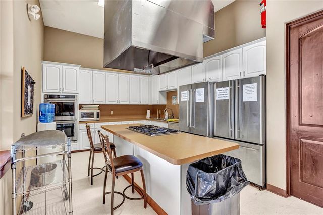651 Tenuta Lane, League City, TX 77573