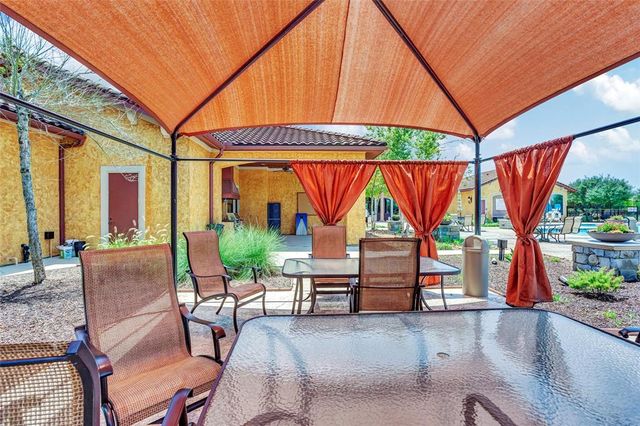 651 Tenuta Lane, League City, TX 77573