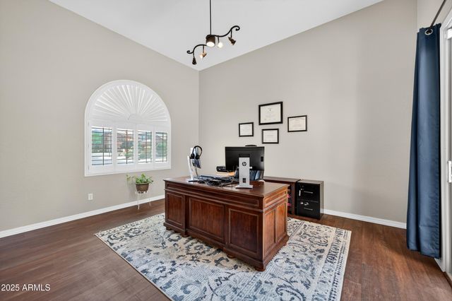 6860 S CRYSTAL Way, Chandler, AZ 85249