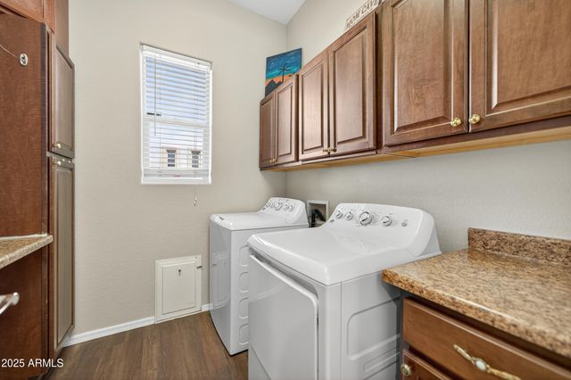 6860 S CRYSTAL Way, Chandler, AZ 85249