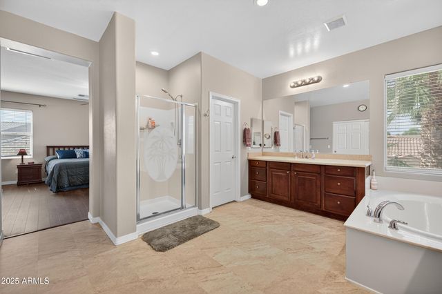 6860 S CRYSTAL Way, Chandler, AZ 85249