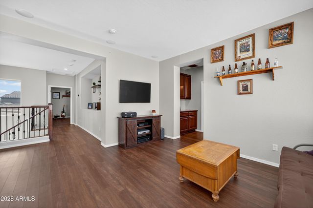 6860 S CRYSTAL Way, Chandler, AZ 85249