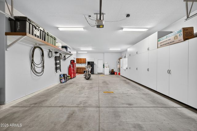 6860 S CRYSTAL Way, Chandler, AZ 85249