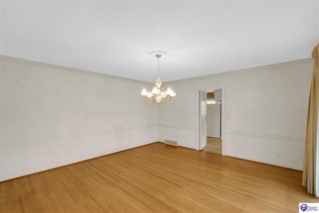 5842 Brittany Woods Circle, Louisville, KY 40222