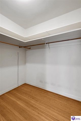 5842 Brittany Woods Circle, Louisville, KY 40222