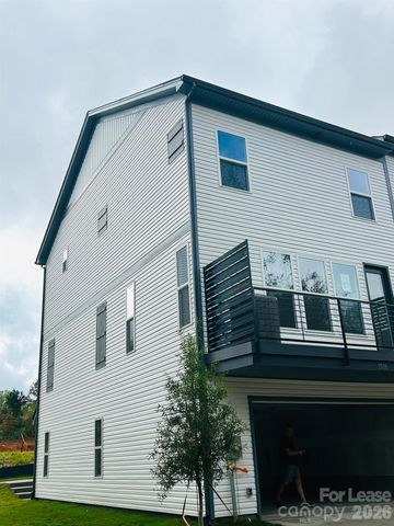 1516 Blanche Street, Charlotte, NC 28262