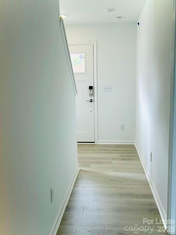 1516 Blanche Street, Charlotte, NC 28262
