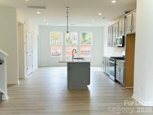 1516 Blanche Street, Charlotte, NC 28262