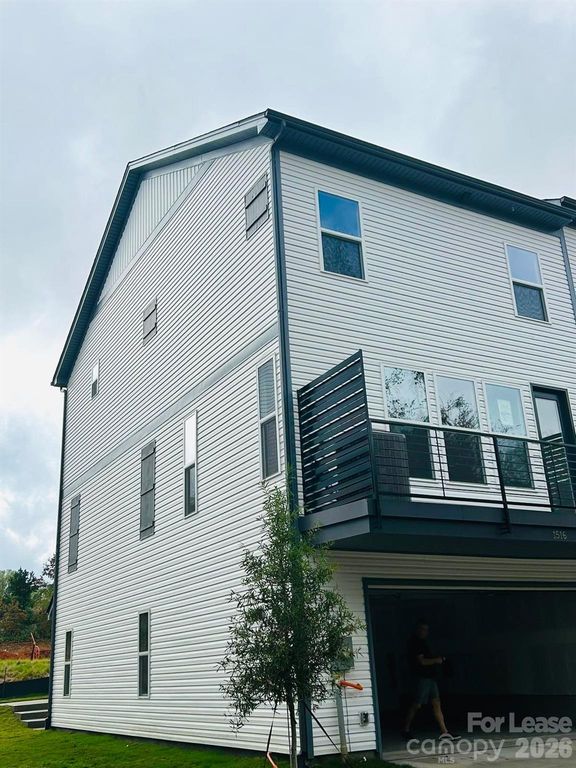 1516 Blanche Street, Charlotte, NC 28262