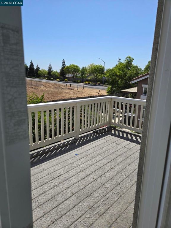Image 10 of property listing at 505 Jane Lane, Oakley, CA 94561