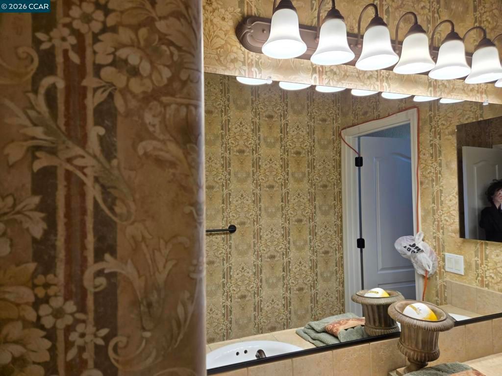 Image 16 of property listing at 505 Jane Lane, Oakley, CA 94561