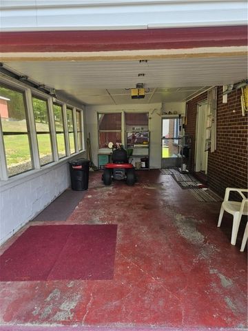 485 Harvey Road, Foxburg, PA 16036