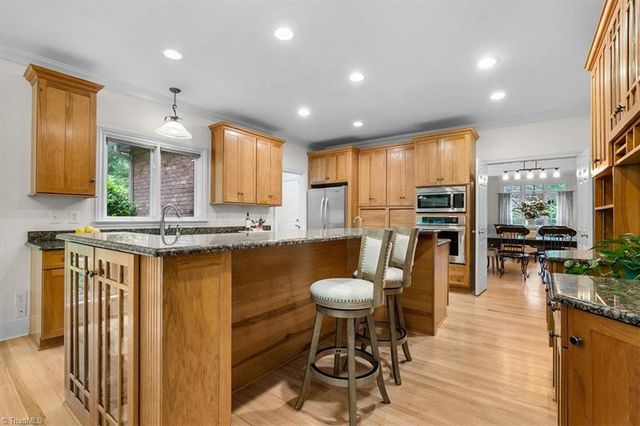 6731 Kenbeck Court, Summerfield, NC 27358
