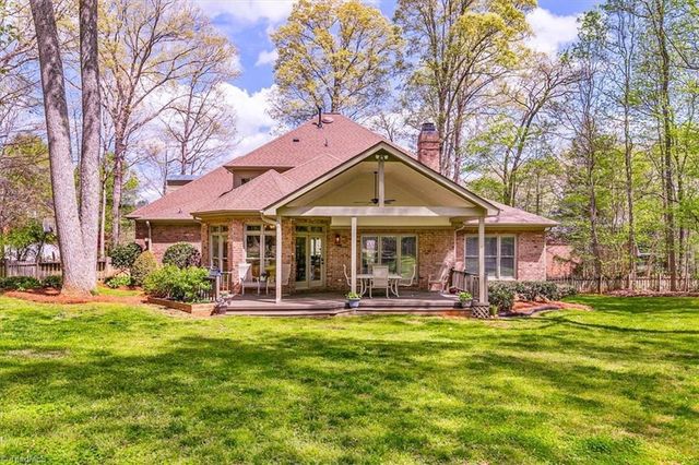 6731 Kenbeck Court, Summerfield, NC 27358