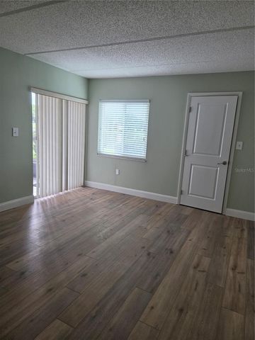 235 CYPRESS LANE 235, Oldsmar, FL 34677