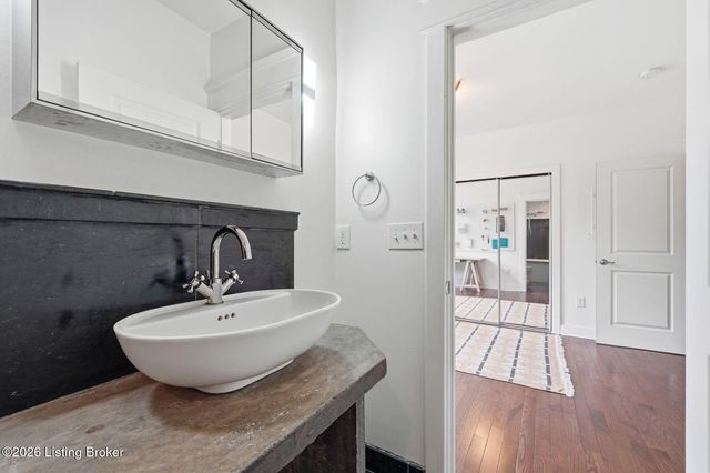 172 N Keats Ave 3, Louisville, KY 40206