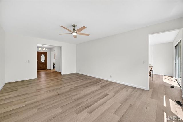 6632 Blossom View Drive, Florissant, MO 63033