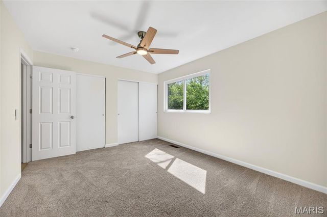 6632 Blossom View Drive, Florissant, MO 63033