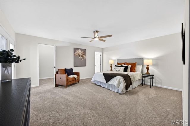 6632 Blossom View Drive, Florissant, MO 63033