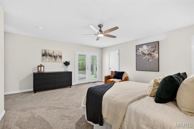 6632 Blossom View Drive, Florissant, MO 63033
