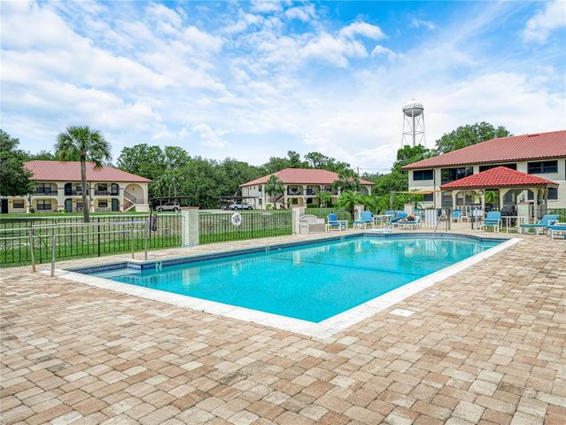 2809 GRANADA COURT 5, Lake Wales, FL 33898