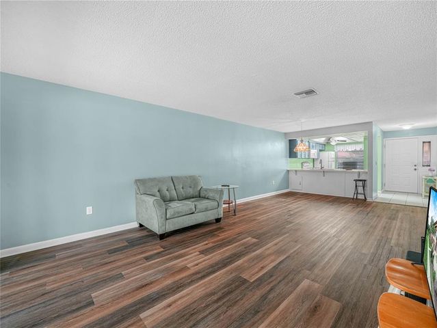 2809 GRANADA COURT 5, Lake Wales, FL 33898