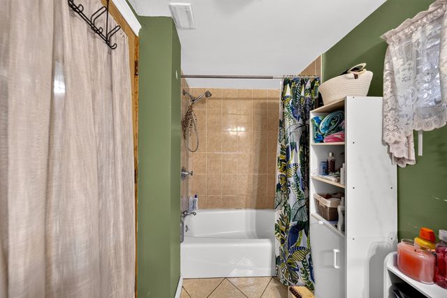 75 Harvard St, Chelsea, MA 02150