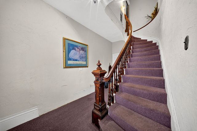 75 Harvard St, Chelsea, MA 02150