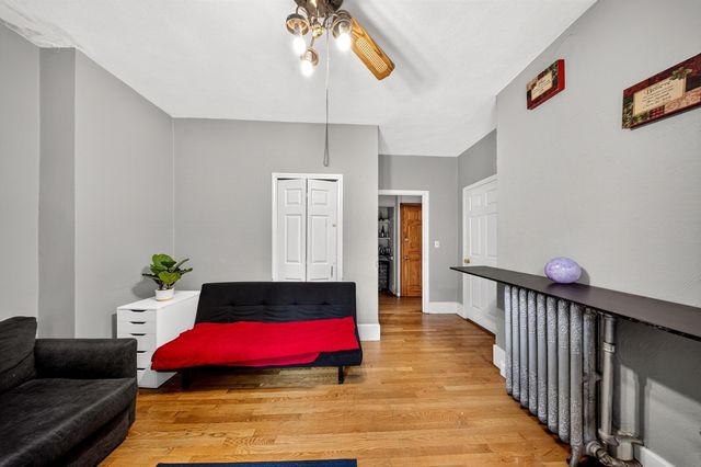 75 Harvard St, Chelsea, MA 02150